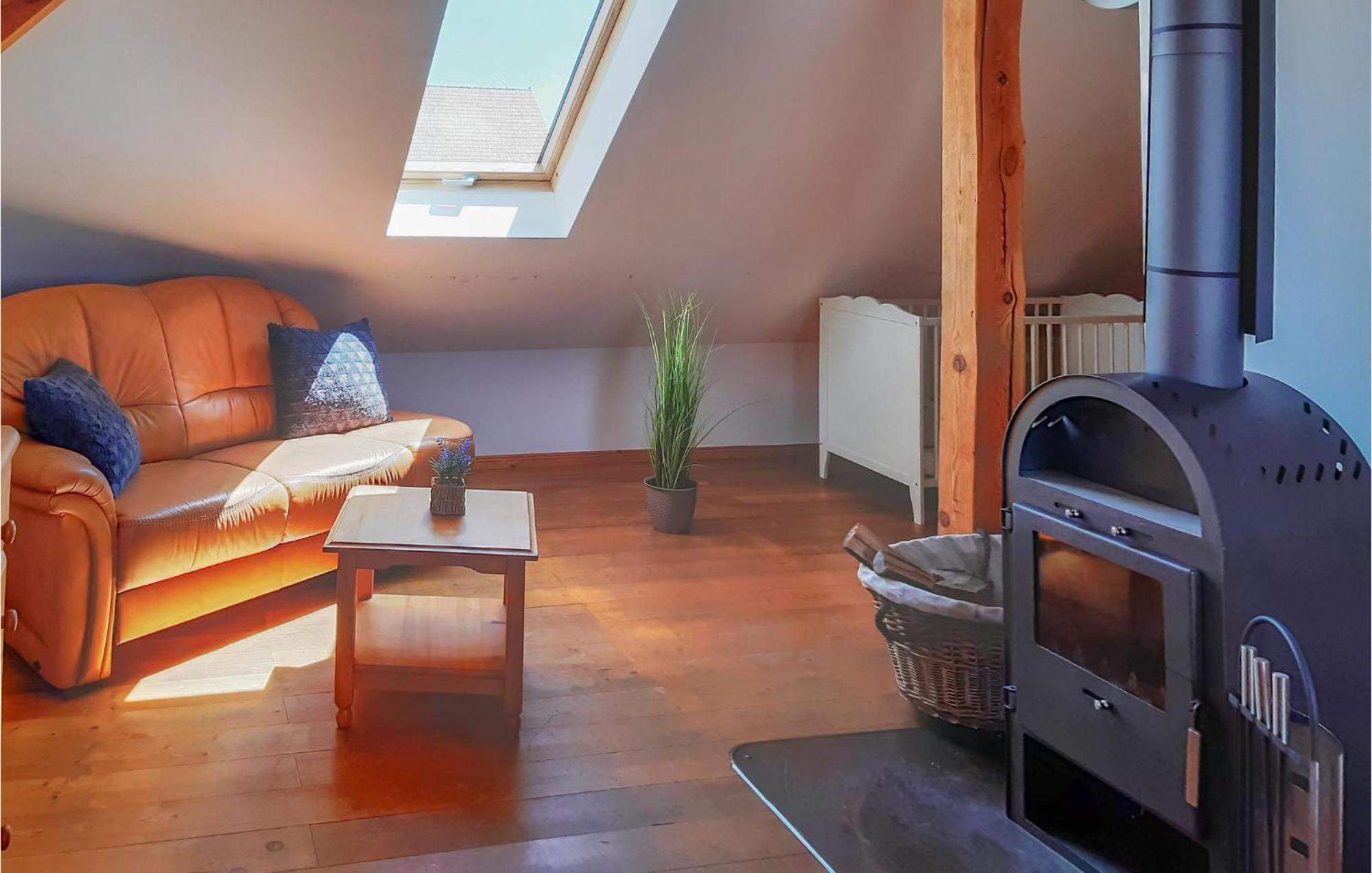 Nice Home In Neu Zauche Ot Caminche With Wifi Caminchen Exterior photo