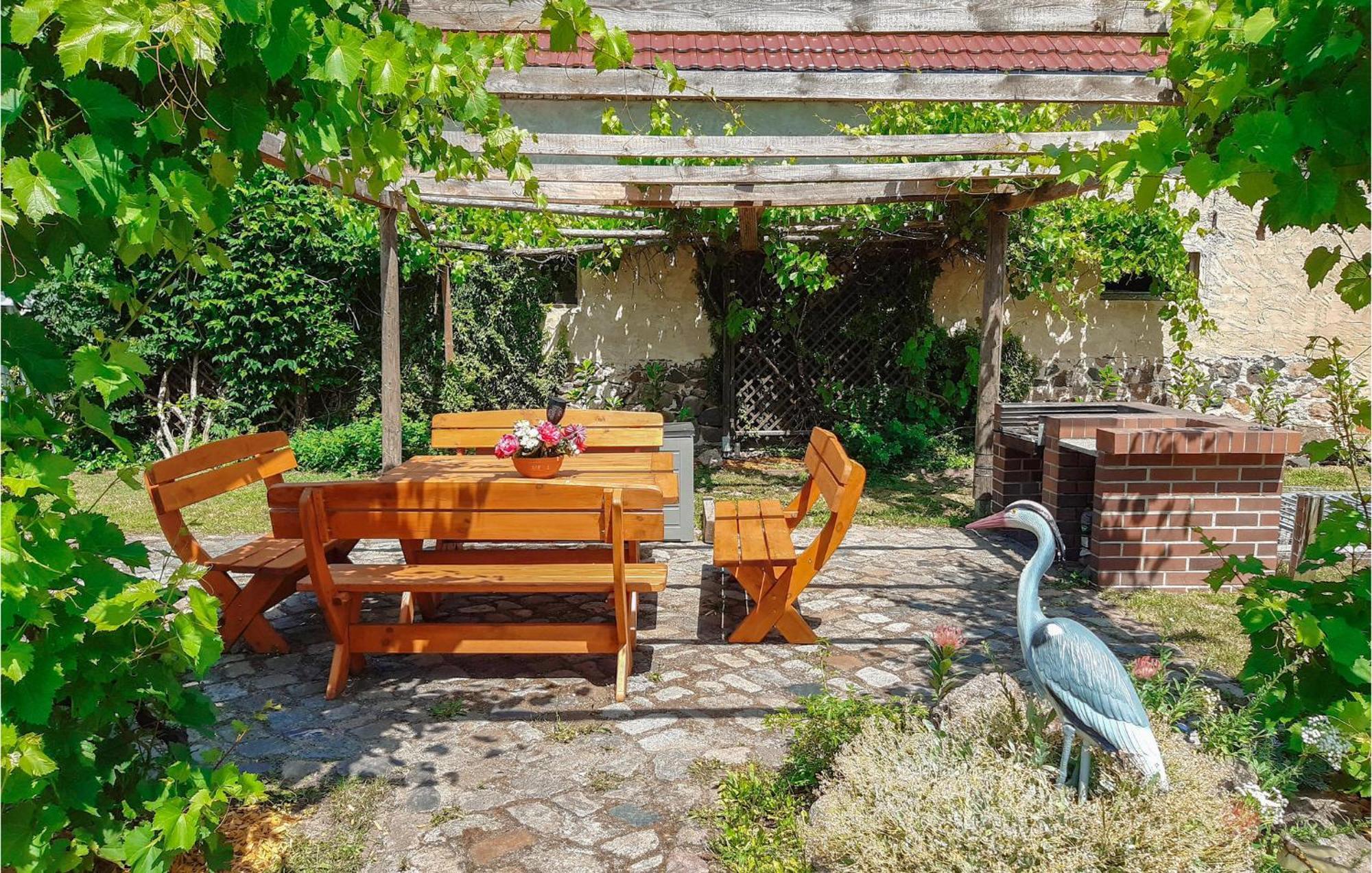 Nice Home In Neu Zauche Ot Caminche With Wifi Caminchen Exterior photo